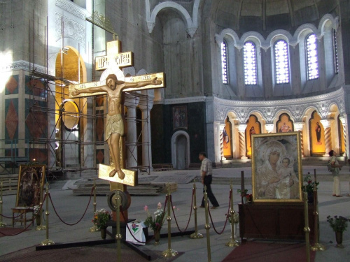 Belgrad-wnętrze cerkwi św.Sawy #Bałkany #podróże #wakacje #Belgrad #cerkiew