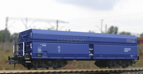 Wagon samowyładowczy typu 24V przewoźnka PCC Rail Szczakowa - Kopalnia Piasku Szczakowa w skali 1:87