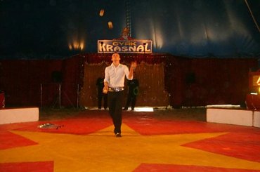 Foto z Cyrku Krasnal 2009 Zakaz Kopiowania zdjęć Zapraszamy na www.cyrk-fan.com #CyrkKrasnal2009