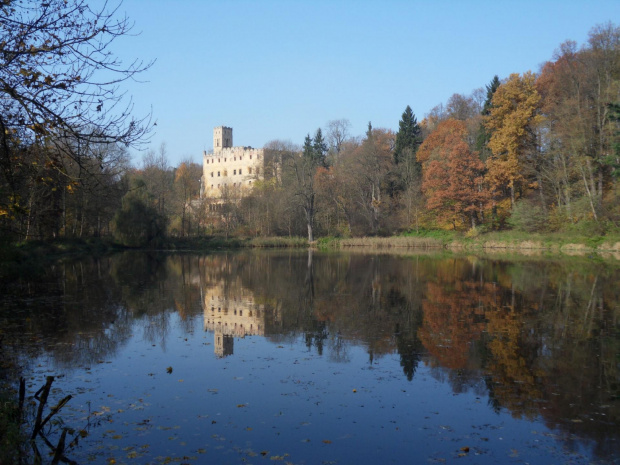 Ruiny pałacu w Ratnie Dolnym #jesień #RatnoDolne #Szczytik #Szczytno