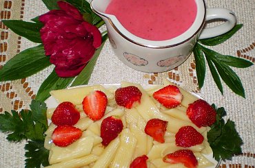 Penne z sosem truskawkowym
Przepisy do zdjęć zawartych w albumie można odszukać na forum GarKulinar .
Tu jest link
http://garkulinar.jun.pl/index.php
Zapraszam. #truskawki #makaron #penne #owose #sos #obiad #jedzenie #kulinaria #gotowanie