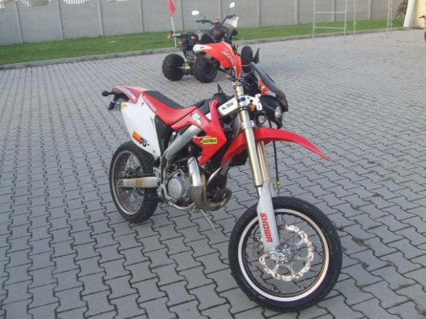 hm cre six supermoto