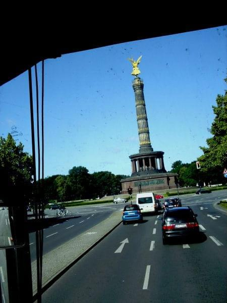 Muzeum w Berlinie i trochę miast statua wolności