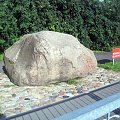 Pomnik przyrody #kamień #pomnik #przyroda #skwer