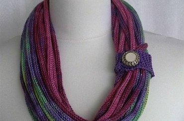 ... #NaszyjnikZWłóczki #spagetti #szal #biżuteria