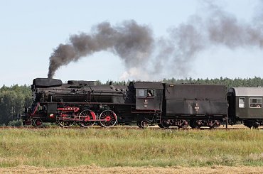 parowóz OL 49 59, trasa Poznań - Wolsztyn, okolice Szreniawy, 01.08.2009 #kolej #kolejnictwo #lokomotywa #lokomotywy #OL49 #parowozy #parowóz #PKP #pociąg #PojazdySzynowe #Szreniawa #Train #Eisenbahn #Zug #Dampflok #Dampfeisenbahn #Ol4959