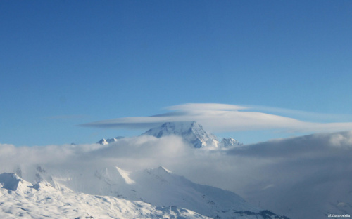 Mont Blanc w kapeluszu :) #FrancjaAlpyGóryZimaNarty