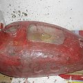 Plastikowy zbiornik paliwa