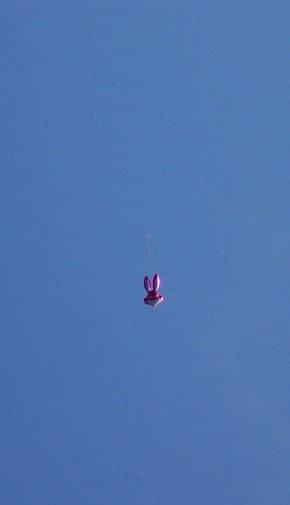różowy balonik w kaształcie króliczka