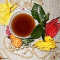 Herbata różana.
Przepisy do zdjęć zawartych w albumie można odszukać na forum GarKulinar .
Tu jest link
http://garkulinar.jun.pl/index.php
Zapraszam. #herbata #róża #podwieczorek #jedzenie #kulinaria #gotowanie #PrzepisyKulinarne