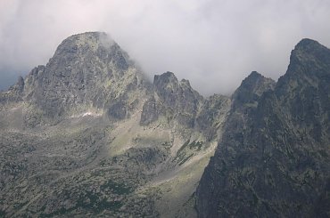 Od lewej: Mały Lodowy, Czerwona Ławka i Spąga #Góry #Tatry