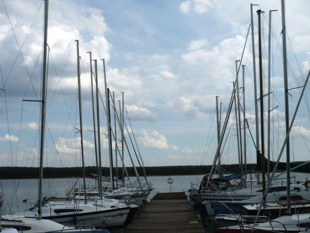 na przystani #jezioro #Sulejowskie #przystań #jacht #żaglówka