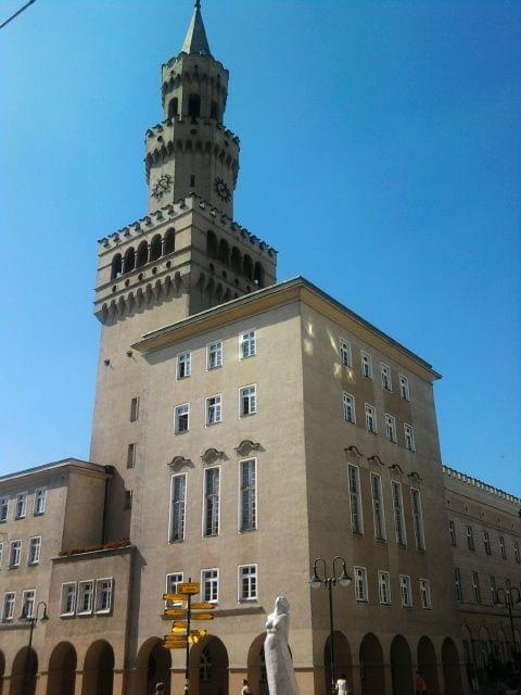 Opole jest pięknym i CZYSTYM miastem!!! szkoda,że inne nie idą jego śladem....