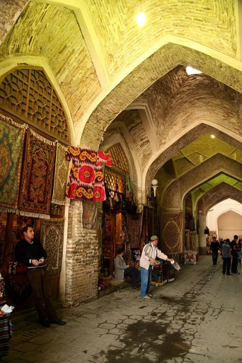 Buchara - bazarek z pamiątkami #uzbekistan