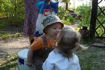 #pocałunek #dzieci #lato