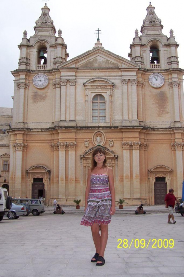 Mdina plac przed katedrą