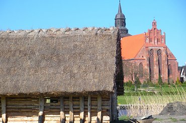 #Wolin #WyspaWolin #SkansenWWolinie #Pomnik #Trygław #PomorzeZachodnie