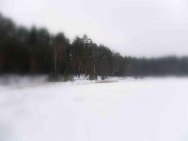 Chodzenie po wodzie i lodzie to namiętność Tadeusza - Wędrowniki walą za przywódcą jak w dym #Wędrownik #BoryTucholskie