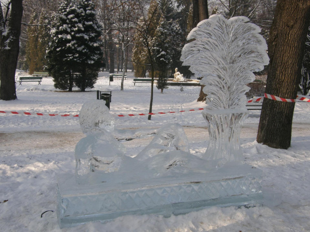 Rzeźby lodowe w Cieplicach #JeleniaGóra #RzeźbyLodowe #zima