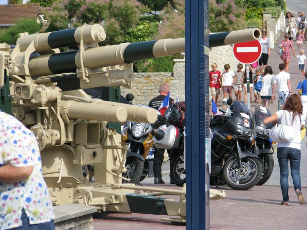 Arromanches-les-Bains postój koło muzeum lądowania