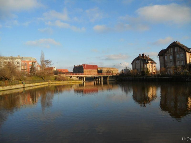 Piątkowy spacer po Dolnym Mieście, słonko po 2 tygodniach łaskawie się pojawiło.... #Gdańsk #DolneMiasto #widoki #jesień #listopad #woda