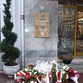 Powstanie Wielkopolskie Gnieznp Pamiątkowa tablica ul. Chrobrego front hotelu Pietrak