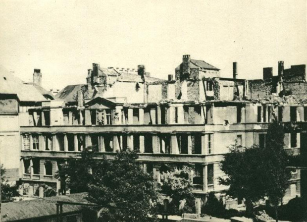 Poznań_Dom Zdrowia 1945 r.