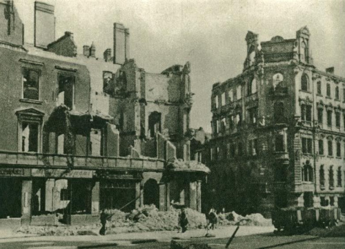 Poznań_Pałac Wiosny Ludów 1945 r.