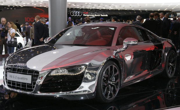 Chromowane_Audi_R8