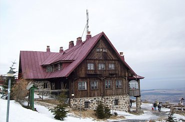 Schronisko na Stogu Izerskim. #GóryIzerskie #schronisko #StógIzerski #zima #śnieg