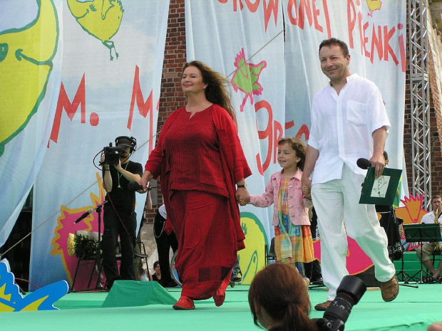 Anna Dymna i Zbigniew Zamachowski ze swoją córeczką #Kraków #festiwal #aktor #aktorka #AnnaDymna #ZbigniewZamachowski
