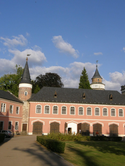 zamek Sychrov w Czechach to perła Czeskiego Raju #zamek #Sychrov #Czechy