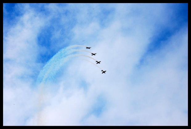 International Air Show Portrush 2007
08/09/2007 #airshow #samolot #akrobacje #Portrush