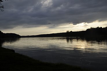 Jezioro wieczorem #Jezioro #Natura #przyroda #słońca #woda #zachód