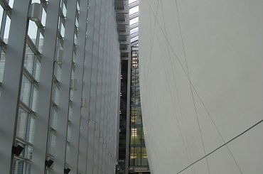 #architektura #london #londyn #szkło #biel